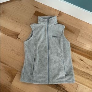 Columbia women’s grey vest size small